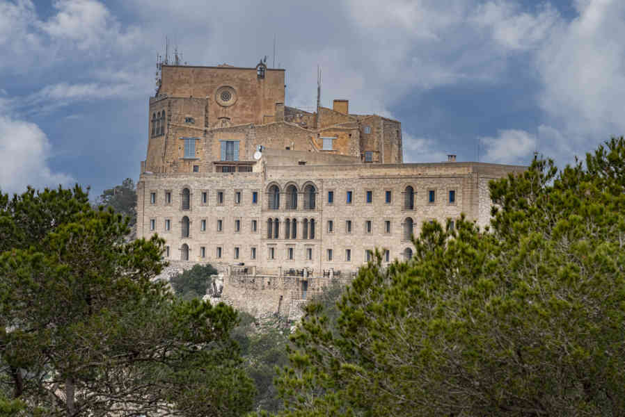 Mallorca - Felanitx 01 - santuario de Sant Salvador.jpg